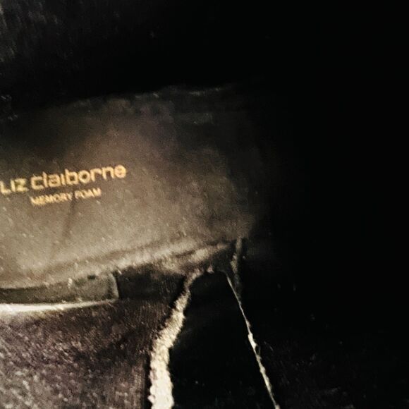 Liz Claiborne Black Vegan Leather Gold Emblem Comfort Low Heel Boots Size 10 - Picture 7 of 8